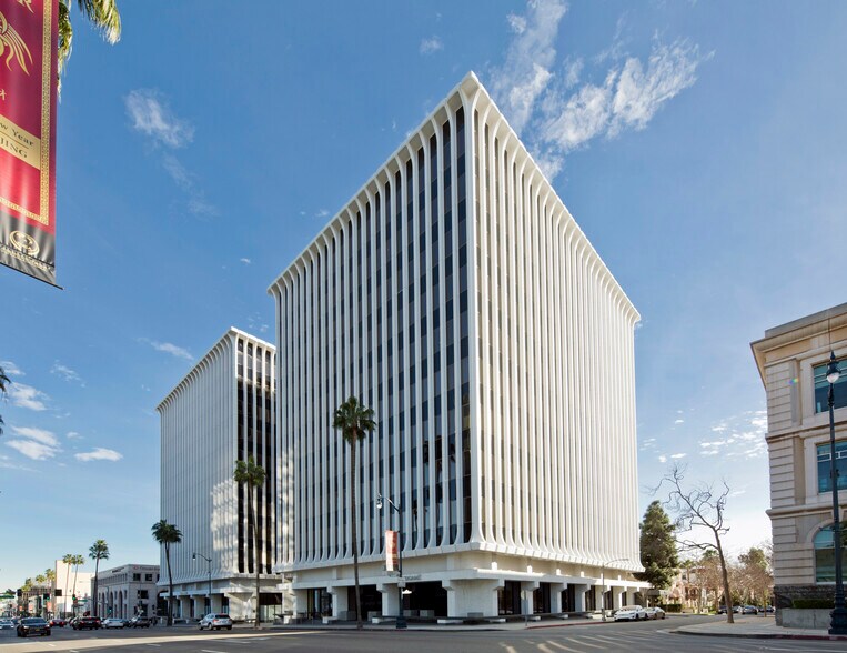 More Photos Of 9100 Wilshire Blvd, Beverly Hills Office For Lease