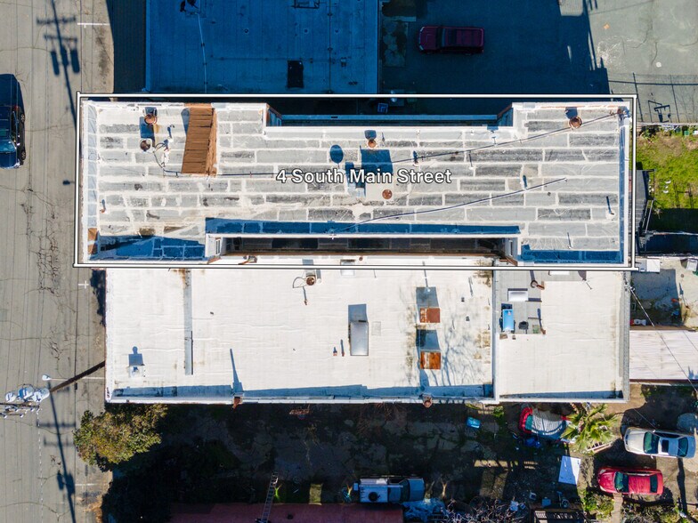 More Photos Of 4 S Main St, Lodi Hospitality For Sale