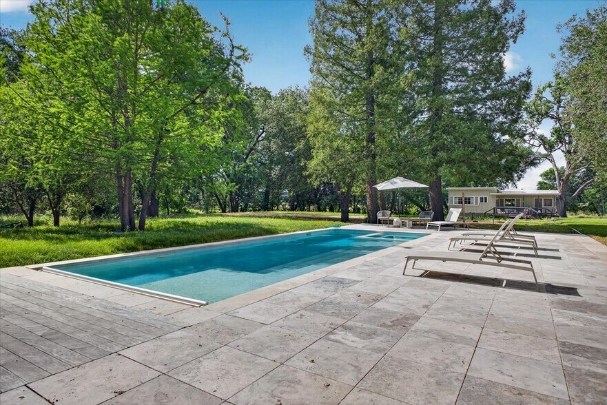 More Photos Of 5647 Highway 128, Geyserville Multifamily For Sale