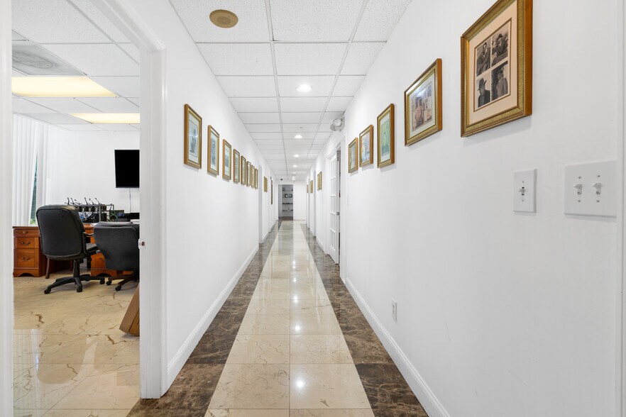 More Photos Of 1110 Brickell Ave, Miami Office Residential For Sale