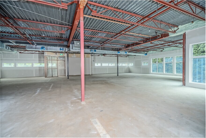 More Photos Of 3455 Victoria Dr, Vancouver Office For Lease