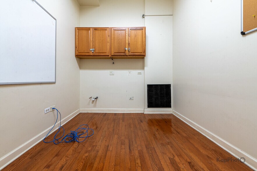 More Photos Of 1930-1934 S Wabash Ave, Chicago Apartments For Sale