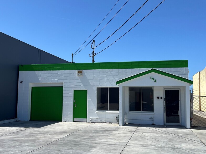 Primary Photo Of 132 Starlite St, South San Francisco Service For Lease