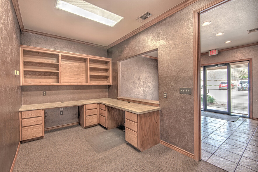 More Photos Of 2566 Blue Meadow Dr, Temple Office Residential For Lease