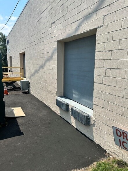 More Photos Of 4520-4524 O'Donnell St, Baltimore Warehouse For Lease