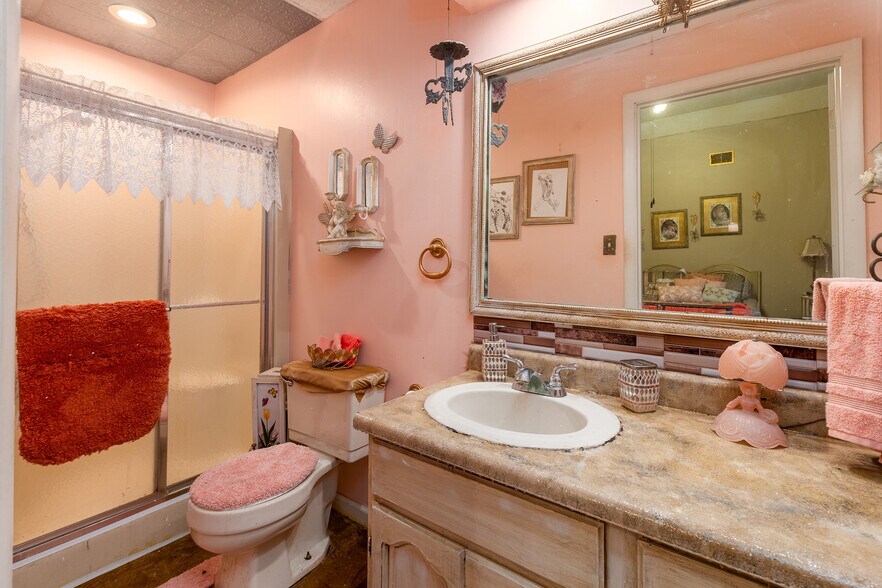 More Photos Of 1414 W MAin St, Marion Lodge Meeting Hall For Sale