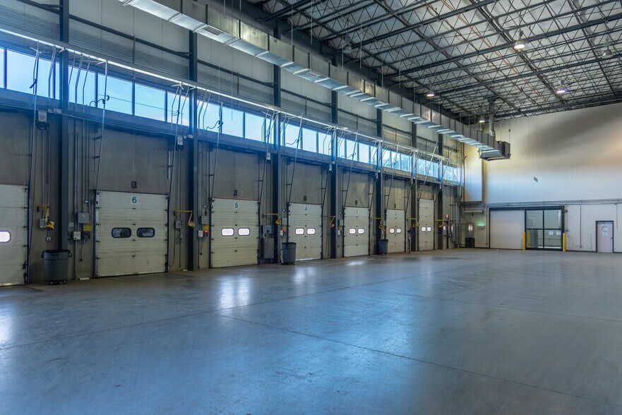 More Photos Of 314 Jefferson Ridge Pky, Lynchburg Distribution For Lease