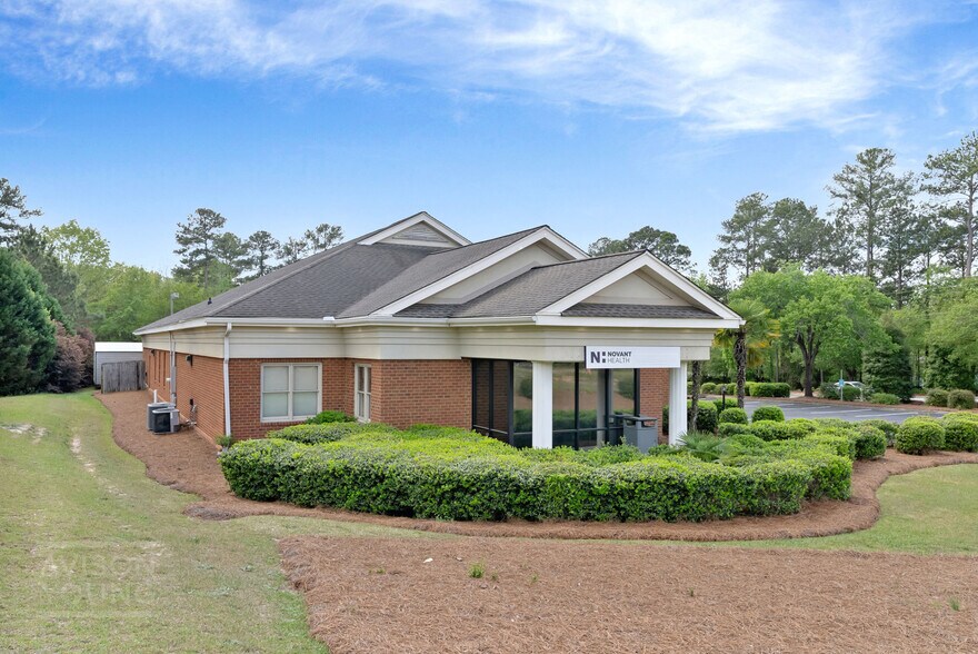 More Photos Of 7659 Garners Ferry Rd, Columbia Medical For Lease