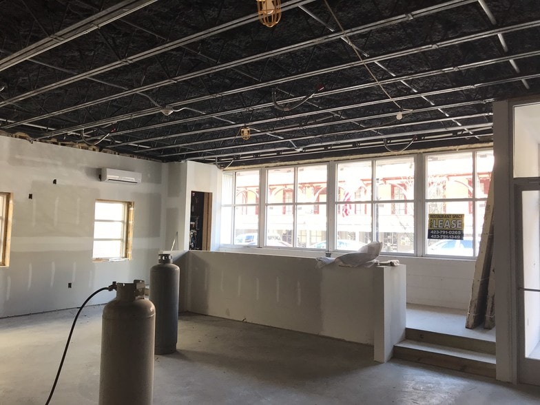 More Photos Of 111 W Main St, Jonesborough Restaurant For Lease