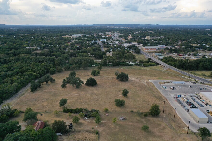 More Photos Of 220 TX-173, Bandera Land For Sale