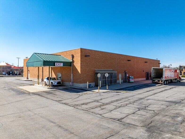 More Photos Of 5554 S 1900 W, Roy Drugstore For Sale