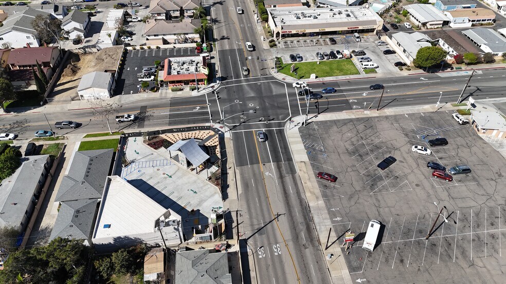 More Photos Of 887 N Glassell St, Orange Freestanding For Lease