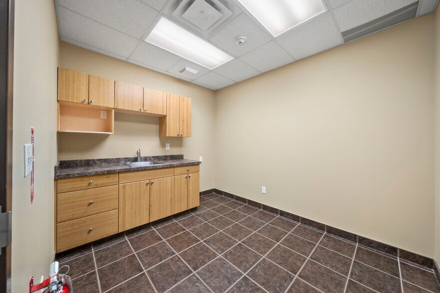 More Photos Of 53 Burnt Park Dr, Red Deer County Industrial For Sale