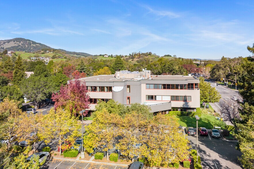 More Photos Of 1701 Novato Blvd, Novato Office For Lease