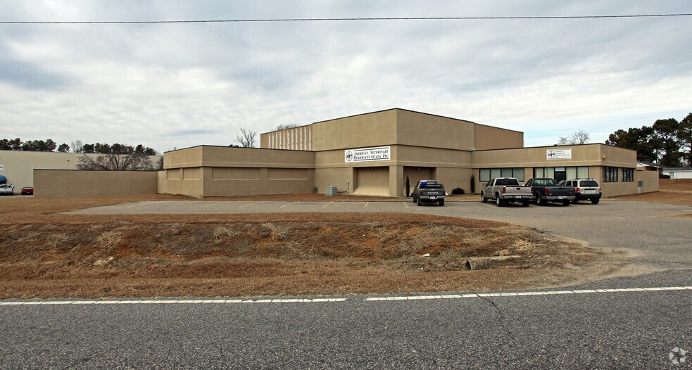 Primary Photo Of 1702 Chicopee Rd, Benson Manufacturing For Lease