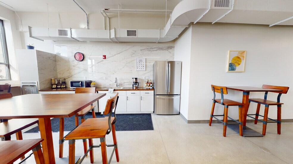 More Photos Of 227 Washington St, Salem Apartments For Lease