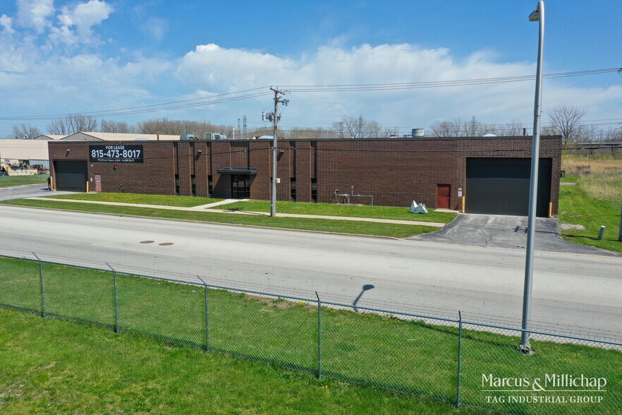 More Photos Of 1175 Central Ave, University Park Manufacturing For Lease