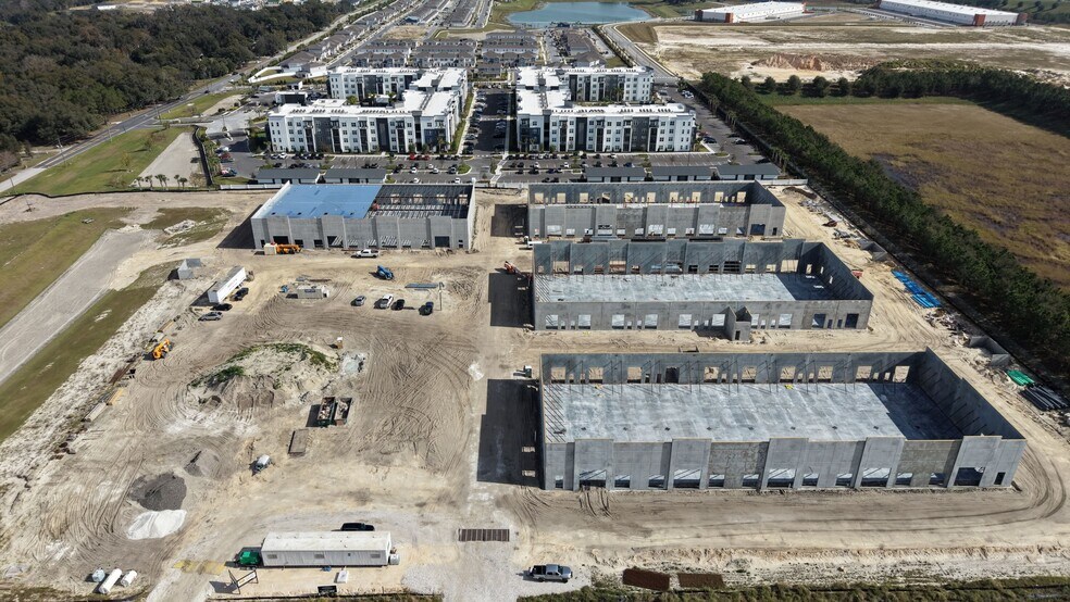 More Photos Of 1233 S Binion Rd, Apopka Unknown For Lease