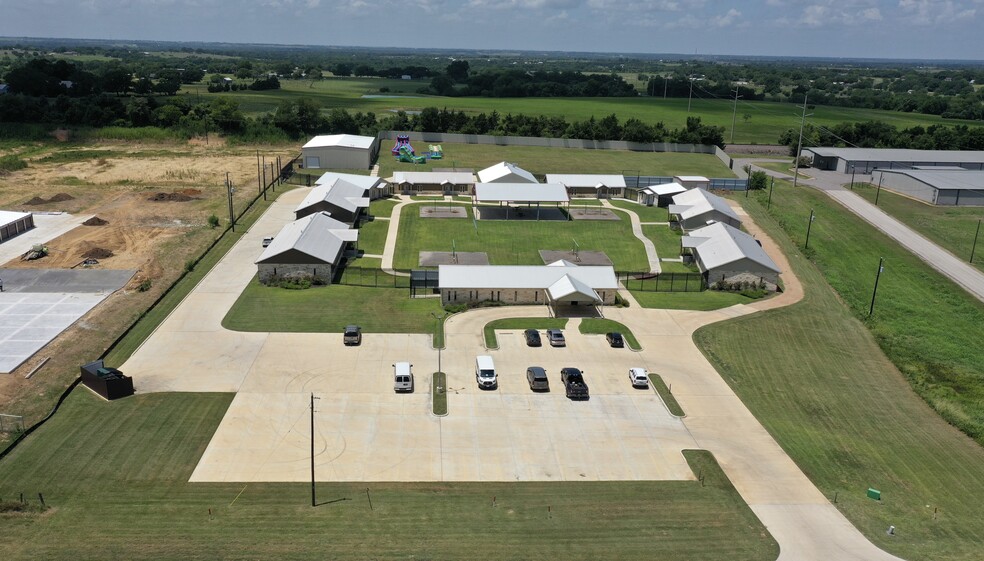 More Photos Of 4150 Highway 36 S, Brenham Shelter For Sale