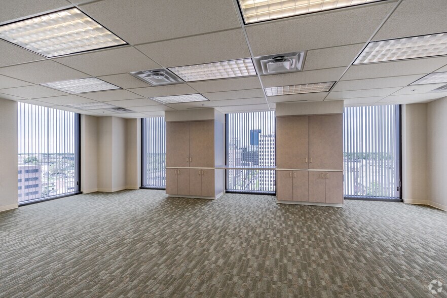 Photo of 12nd Floor Ste 1200