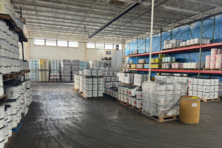 More Photos Of 223 Westhampton Ave, Capitol Heights Warehouse For Sale