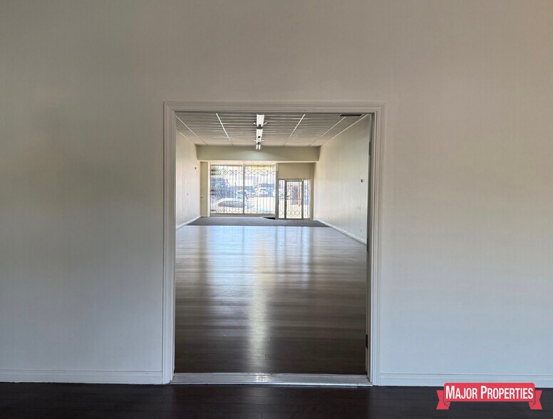 More Photos Of 7538-7544 Lankershim Blvd, North Hollywood Storefront For Lease