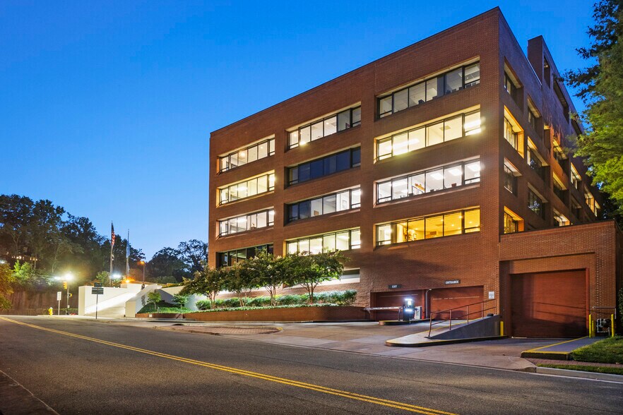 More Photos Of 1501 Langston Blvd, Arlington Office For Sale