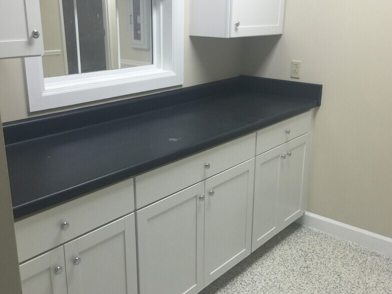 More Photos Of 1500 Garner Rd, Raleigh Office Residential For Lease