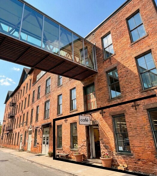 More Photos Of 111 Water St, Catskill Loft Creative Space For Lease