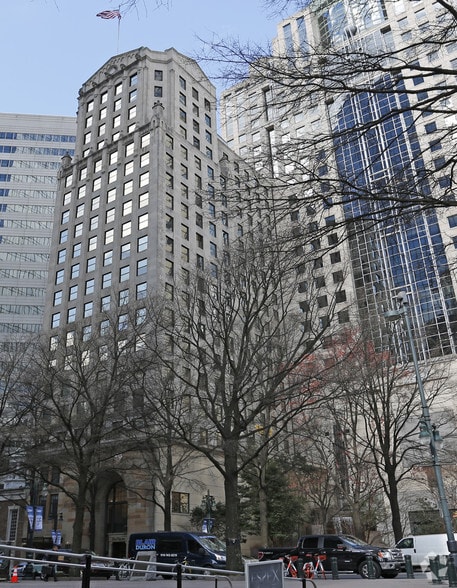 More Photos Of 112 S Tryon St, Charlotte Office Residential For Lease