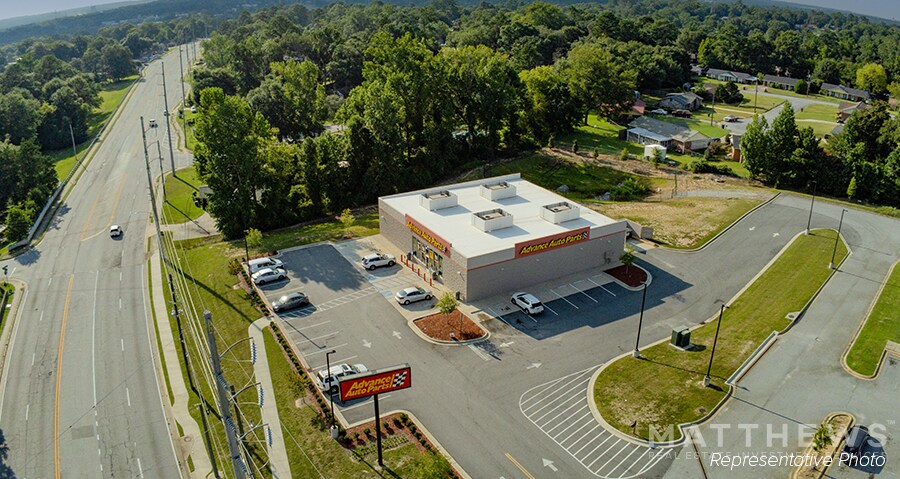 More Photos Of 1157 E Lee Hwy, Chilhowie Freestanding For Sale