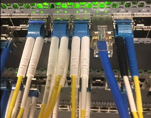 More Photos Of 1515 Round Table Dr, Dallas Warehouse For Lease