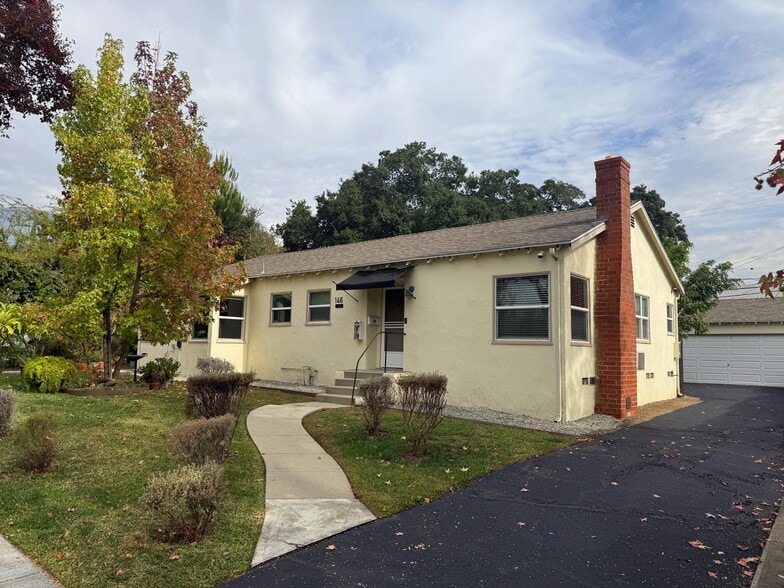 More Photos Of 147 N Myrtle Ave, Monrovia Apartments For Sale