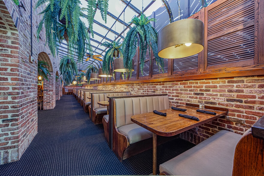 More Photos Of 14410 Coastal Hwy, Ocean City Restaurant For Sale