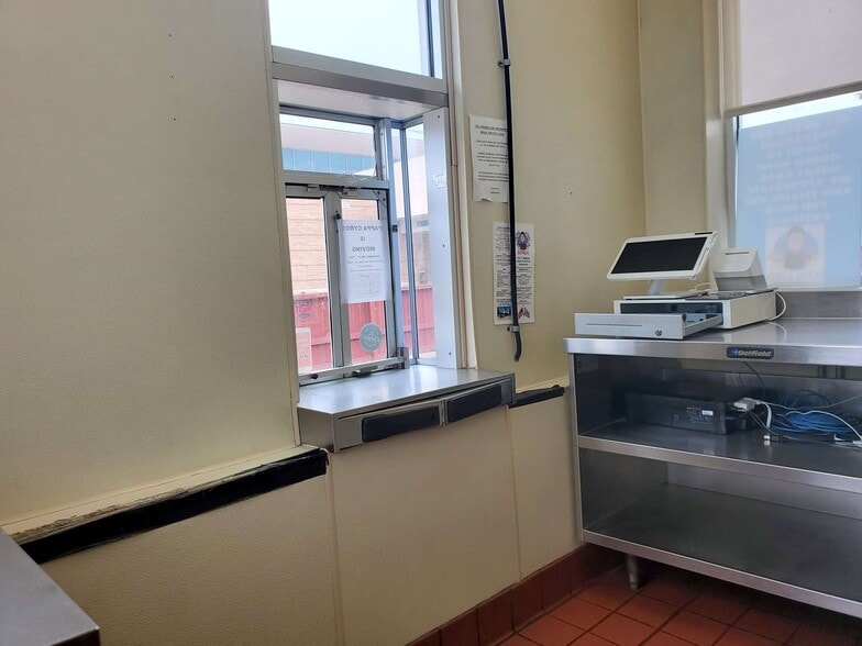 More Photos Of 23255 Kingsland Blvd, Katy Restaurant For Lease