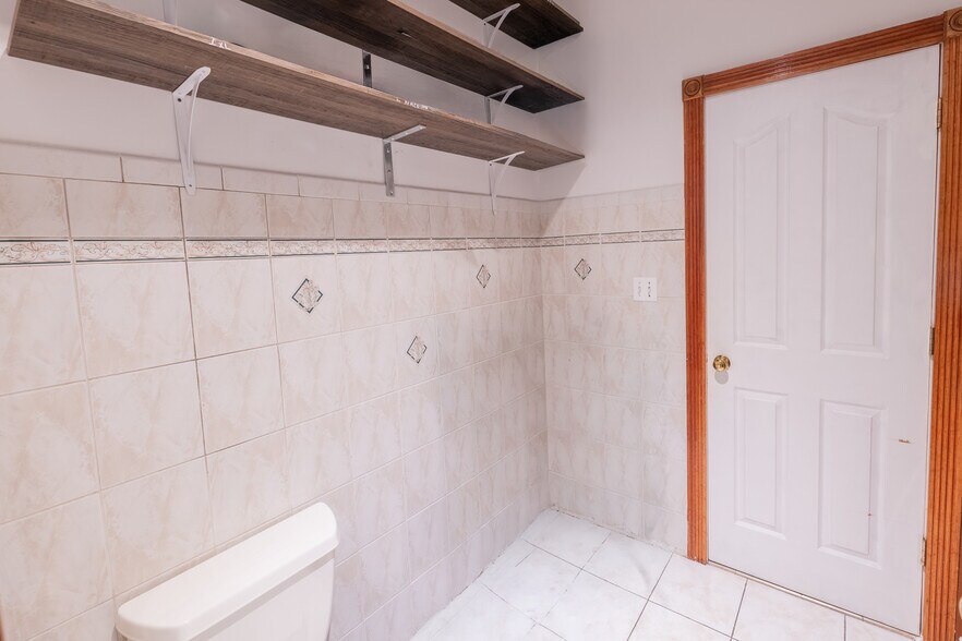 More Photos Of 600 Grand St, Hoboken Office Residential For Sale