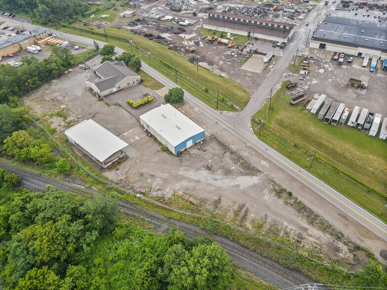 More Photos Of 37401 Stevens Blvd, Willoughby Flex For Lease