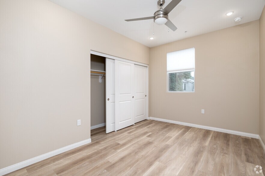 More Photos Of 2910 Allesandro St, Los Angeles Apartments For Lease