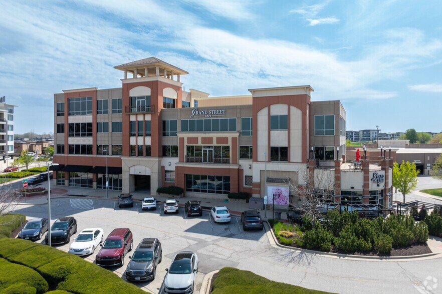 More Photos Of 8810-8815 Renner Blvd, Lenexa Office For Lease