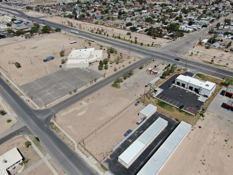 More Photos Of 14150 Horizon Blvd, El Paso General Retail For Lease