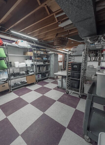 More Photos Of 205 Main St, Onalaska Specialty For Sale