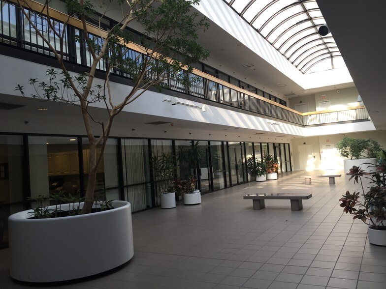 More Photos Of 133 Franklin Corner Rd, Lawrenceville Office For Lease
