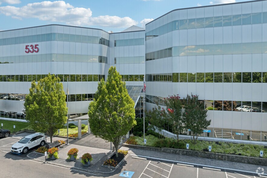 More Photos Of 535 Route 38, Cherry Hill Office For Lease