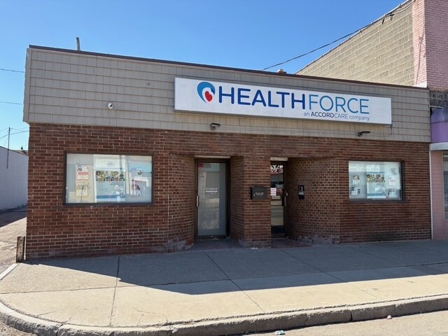 More Photos Of 1909 Pine Ave, Niagara Falls Medical For Sale