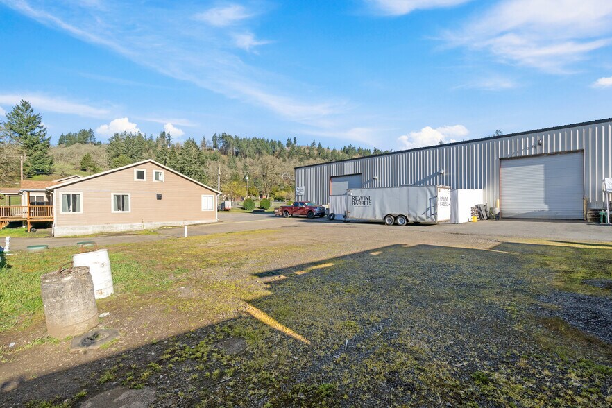More Photos Of 10466 Sunnyside Rd SE, Jefferson Warehouse For Sale