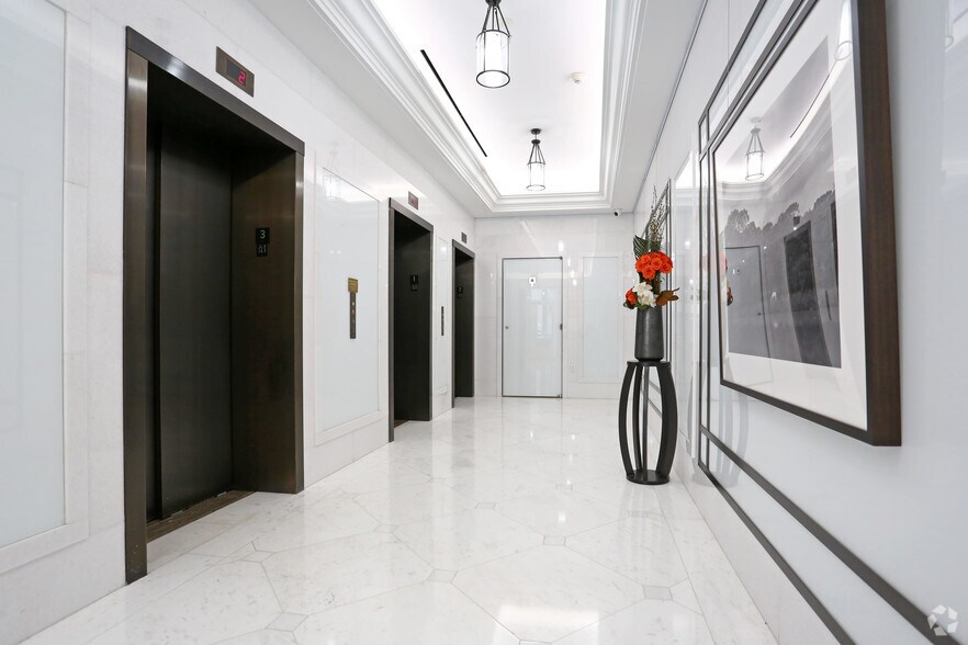 More Photos Of 145 E 57th St, New York Office For Lease