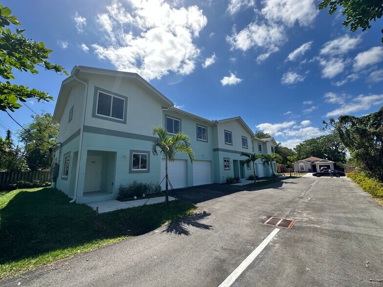 More Photos Of , Fort Lauderdale Multifamily For Sale