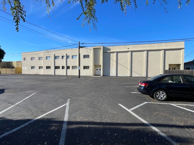 More Photos Of 8809 La Mesa Blvd, La Mesa Religious Facility For Lease