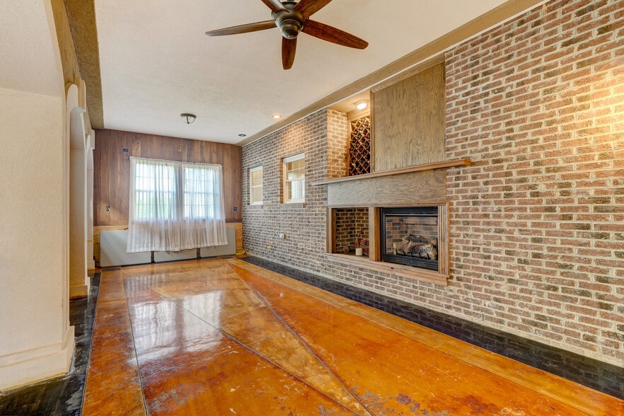 More Photos Of 178 Slaydon Rd, Eden Specialty For Sale