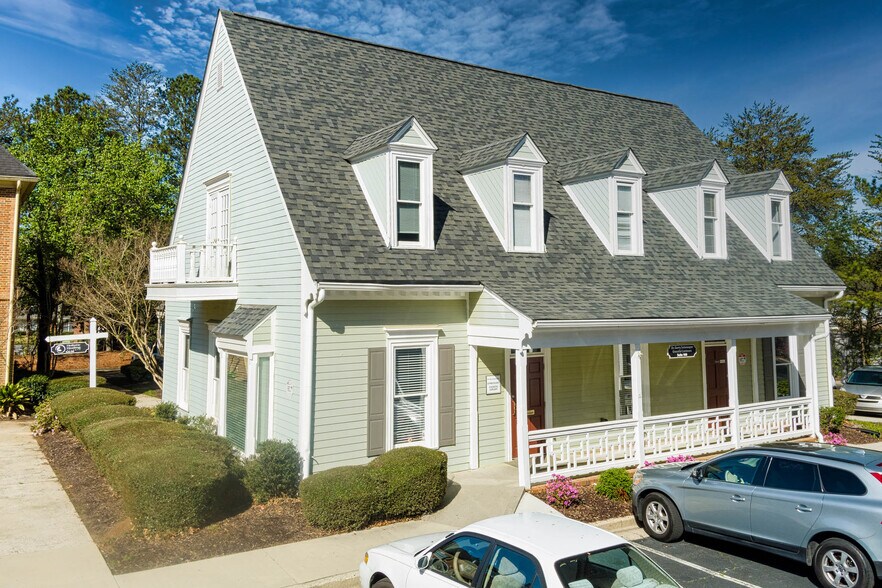 More Photos Of 3937-3965 Holcomb Bridge Rd, Peachtree Corners Unknown For Lease